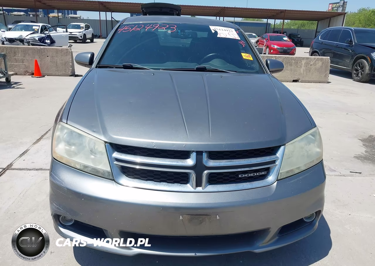 2011 Dodge Avenger Lux VIN:1B3BD2FG5BN583783 - 12