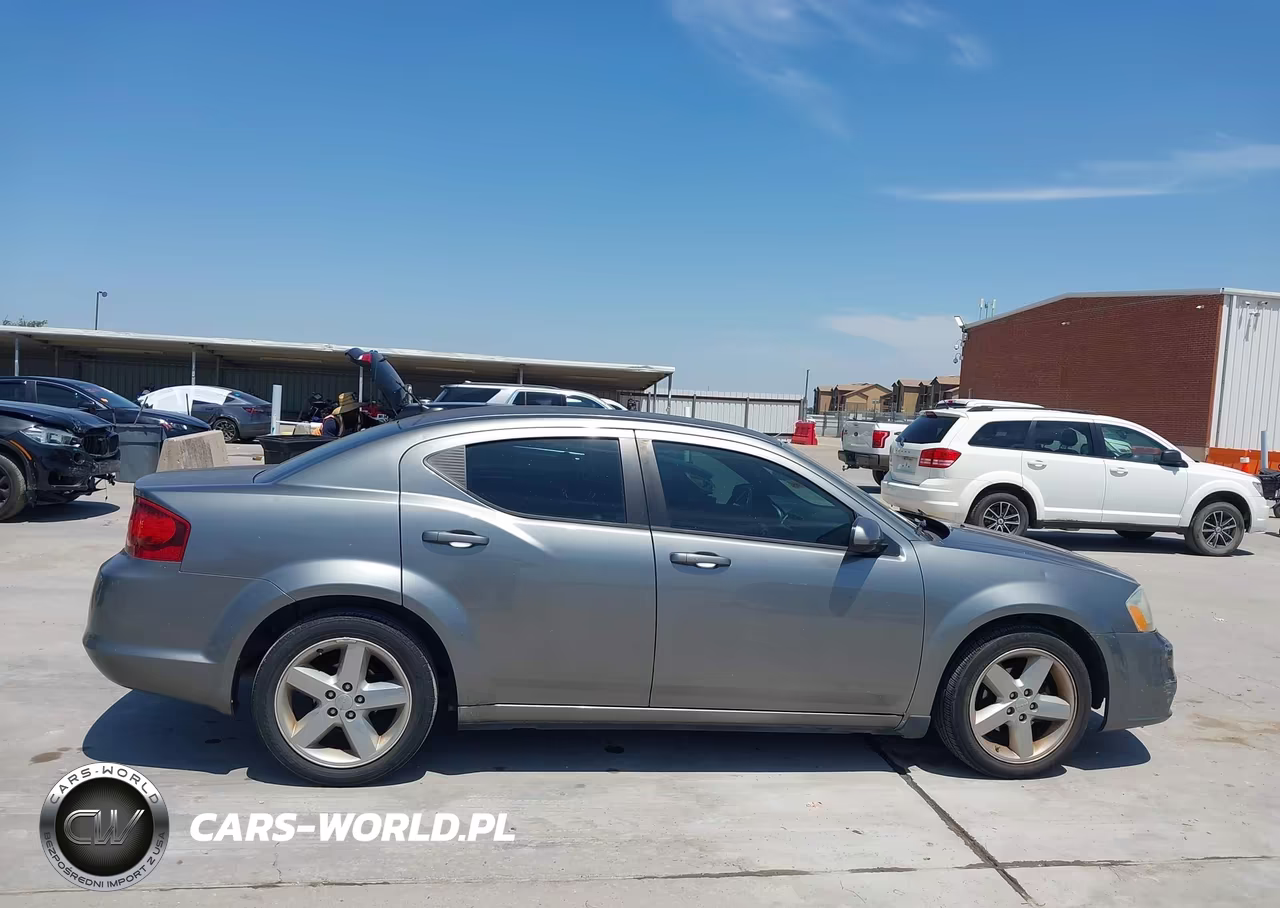 2011 Dodge Avenger Lux VIN:1B3BD2FG5BN583783 - 13
