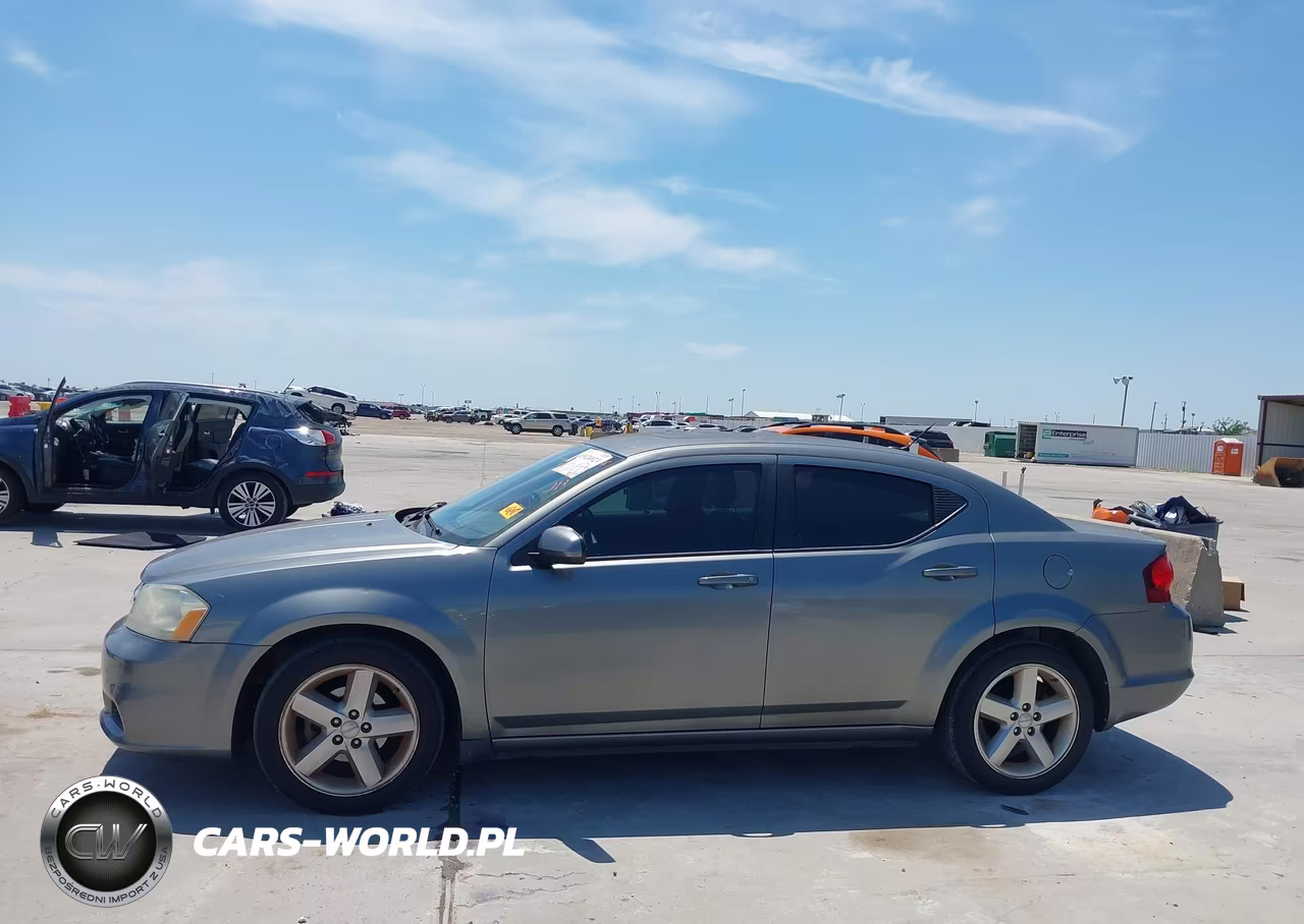 2011 Dodge Avenger Lux VIN:1B3BD2FG5BN583783 - 14