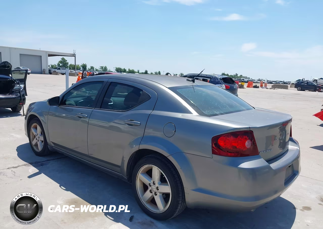 2011 Dodge Avenger Lux VIN:1B3BD2FG5BN583783 - 3