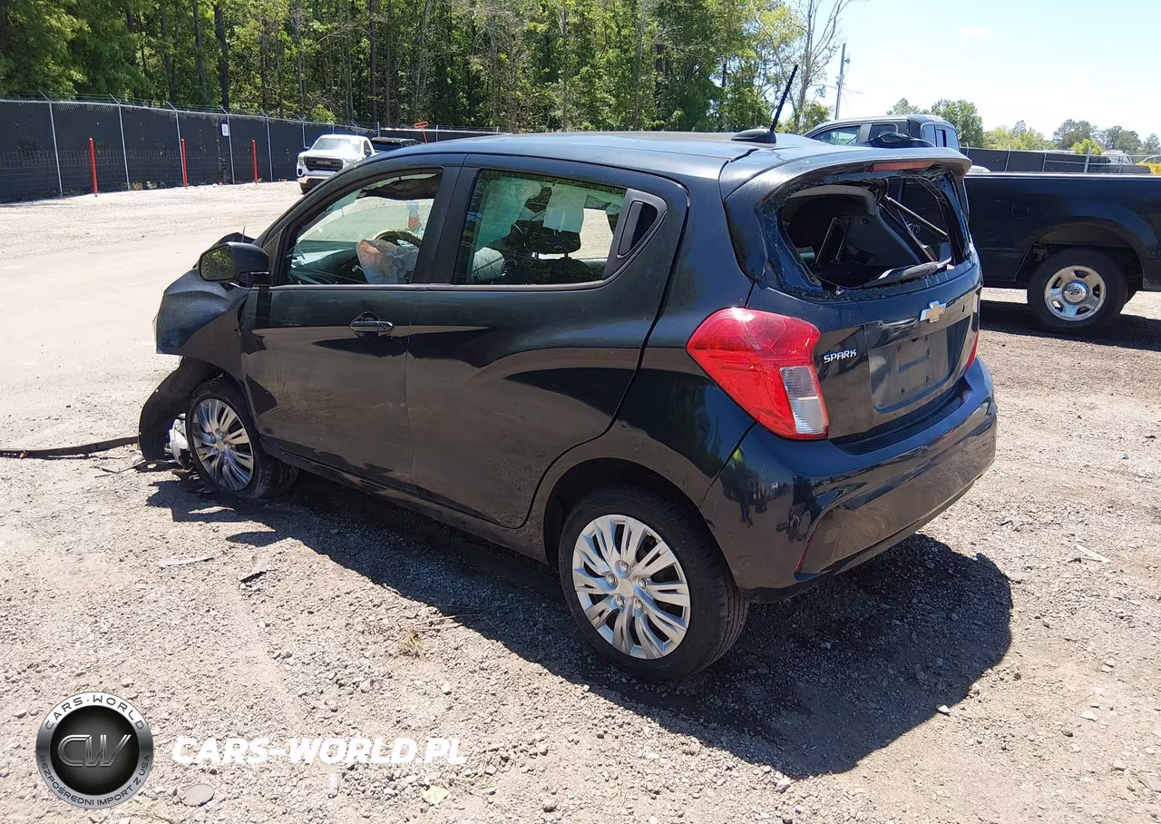 2019 Chevrolet Spark Ls Cvt VIN:KL8CB6SA8KC815945 - 3
