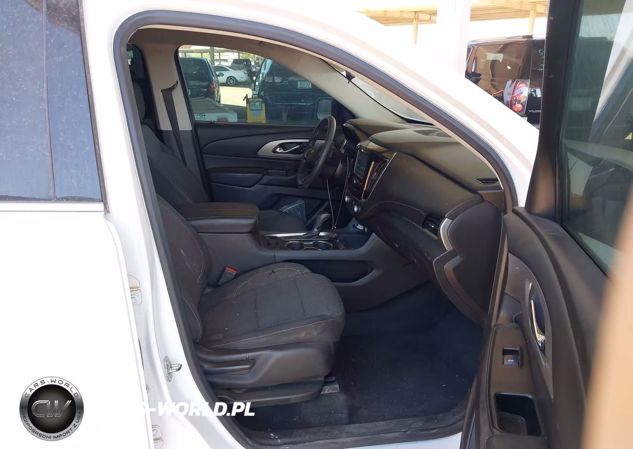 2018 Chevrolet Traverse Ls VIN:1GNERFKW3JJ207341 - 5