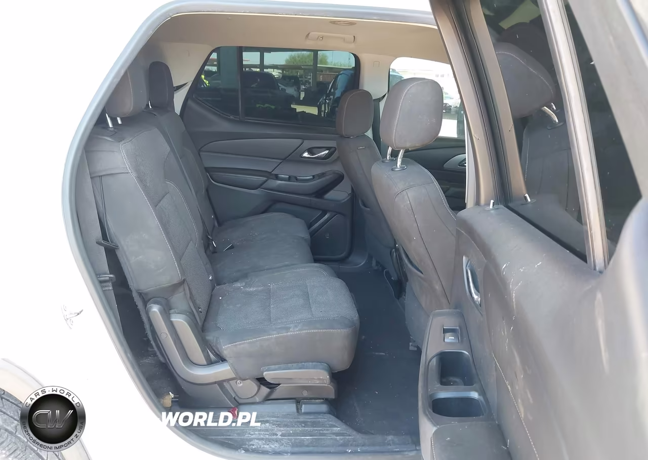 2018 Chevrolet Traverse Ls VIN:1GNERFKW3JJ207341 - 8