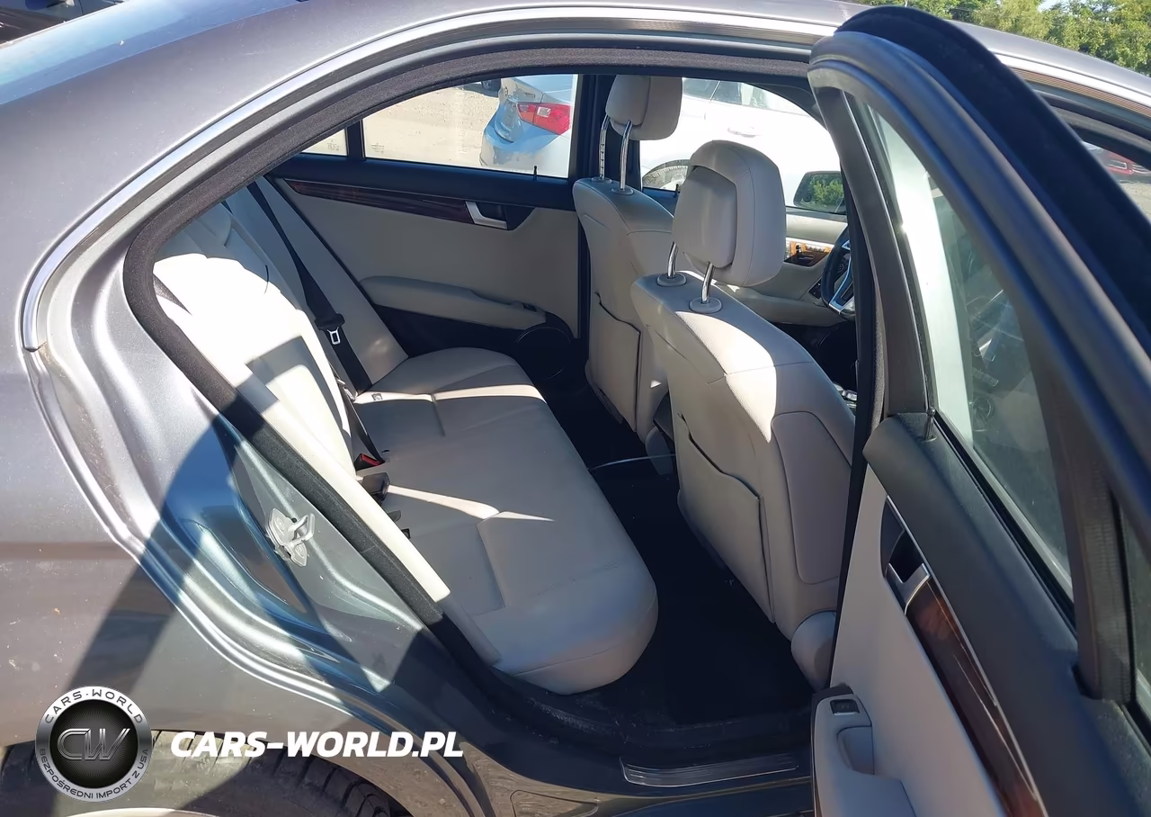 2012 Mercedes-Benz C 250 Luxury-Sport VIN:WDDGF4HBXCR214428 - 8