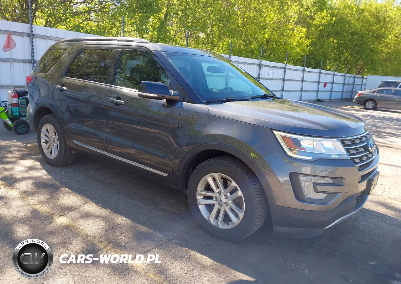 2017 Ford Explorer Xlt