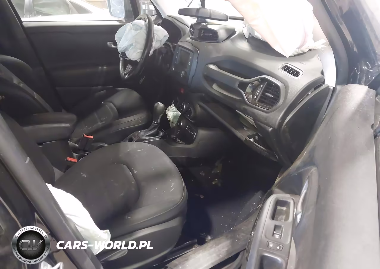 2017 Jeep Renegade Altitude 4X4 VIN:ZACCJBBB4HPG03589 - 5