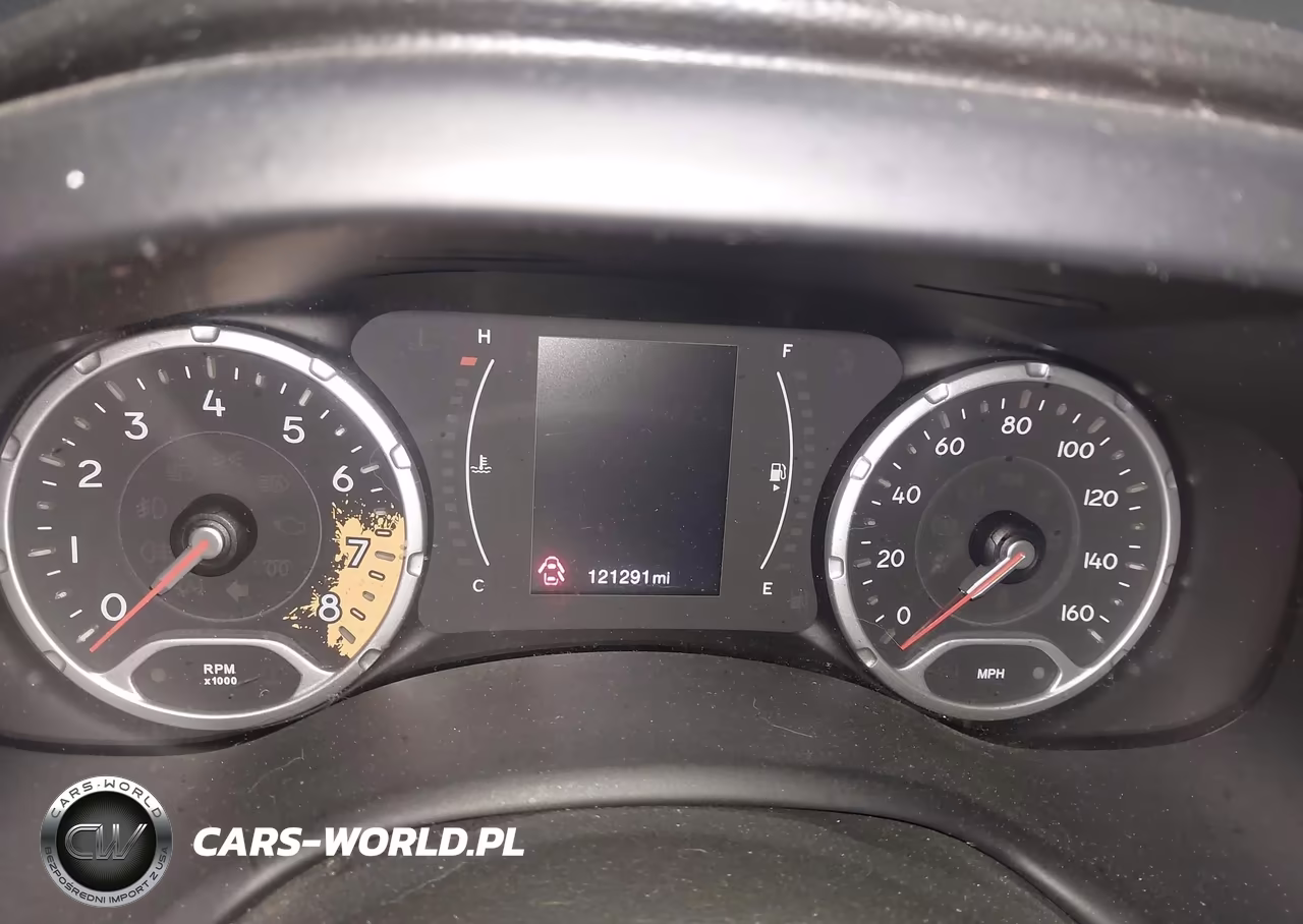 2017 Jeep Renegade Altitude 4X4 VIN:ZACCJBBB4HPG03589 - 7