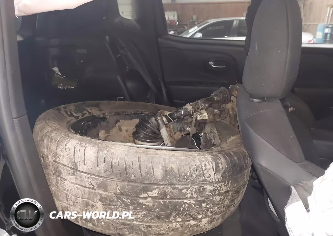 2017 Jeep Renegade Altitude 4X4 VIN:ZACCJBBB4HPG03589 - 8
