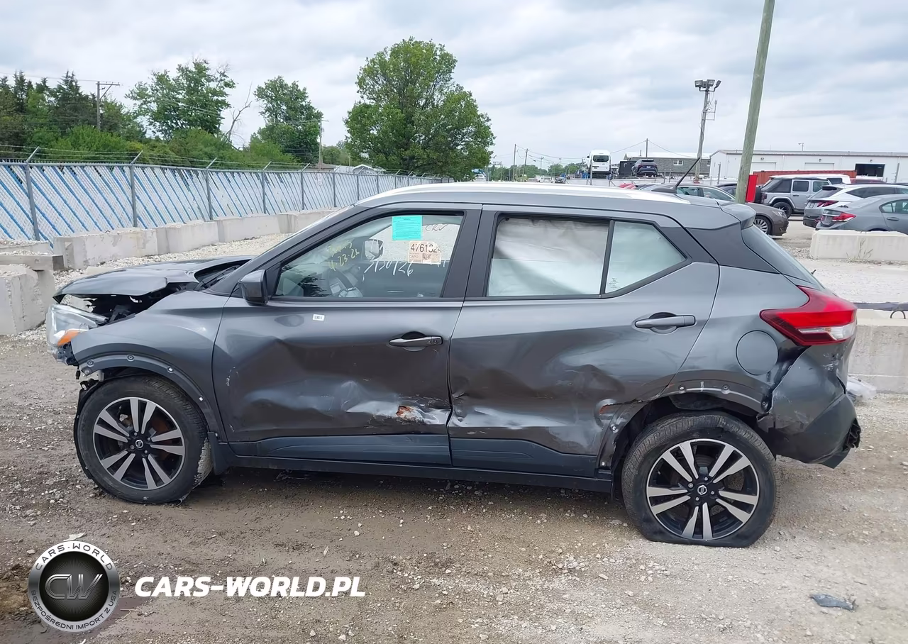 2019 Nissan Kicks Sv VIN:3N1CP5CU6KL563552 - 14