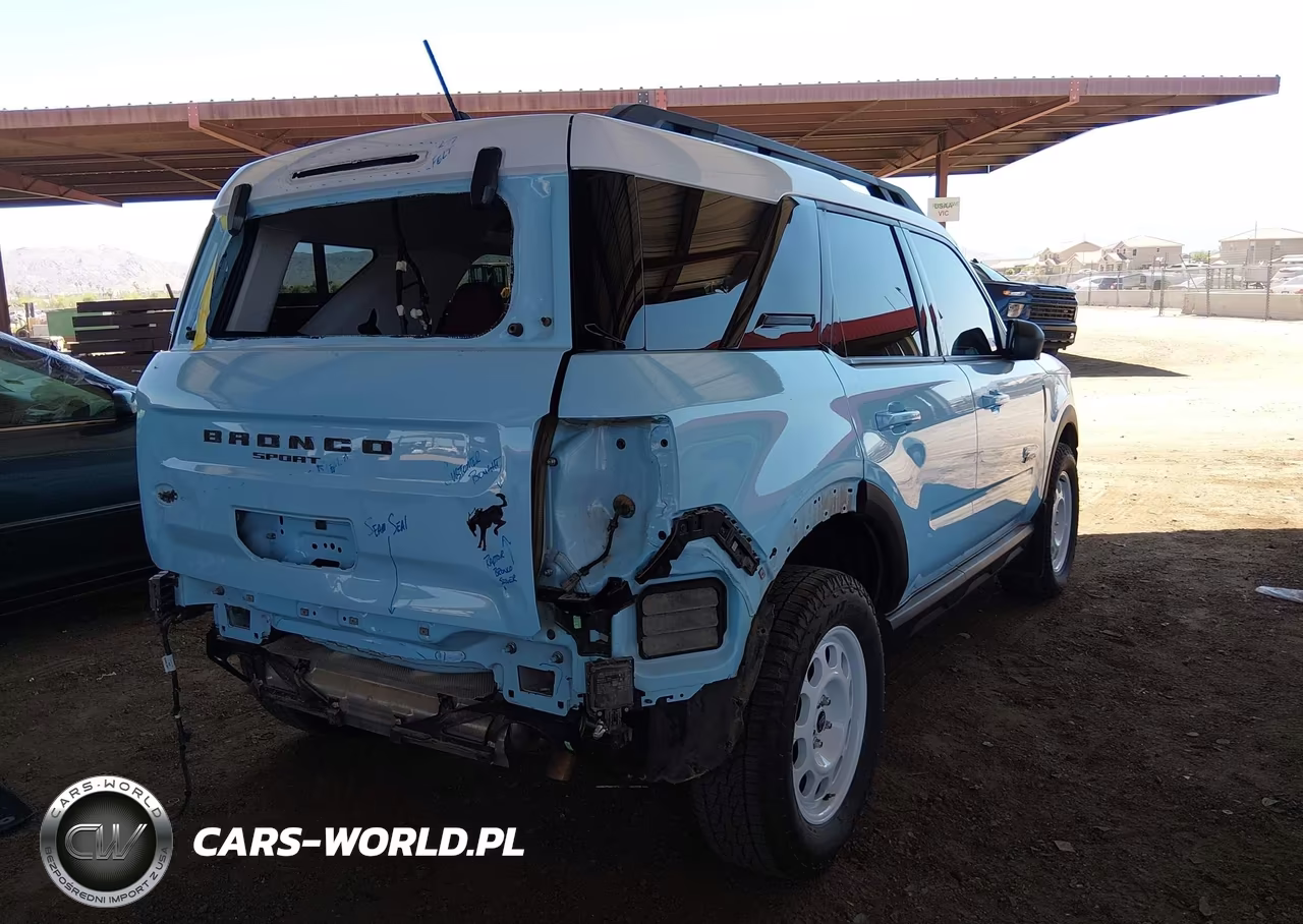 2023 Ford Bronco Sport Heritage Limited VIN:3FMCR9H94PRD19529 - 4