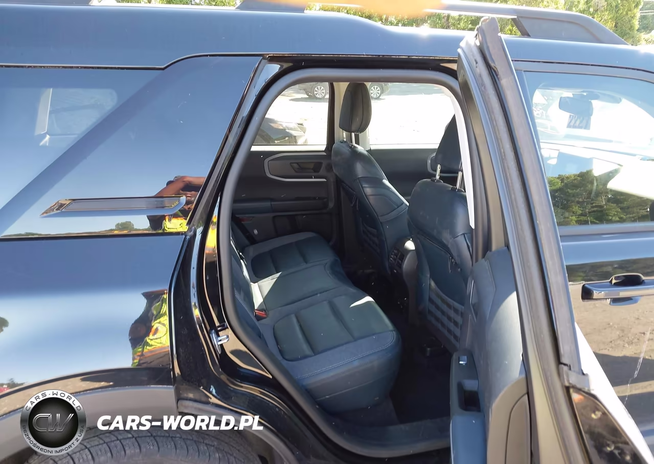 2021 Ford Bronco Sport Outer Banks VIN:3FMCR9C62MRB36106 - 8