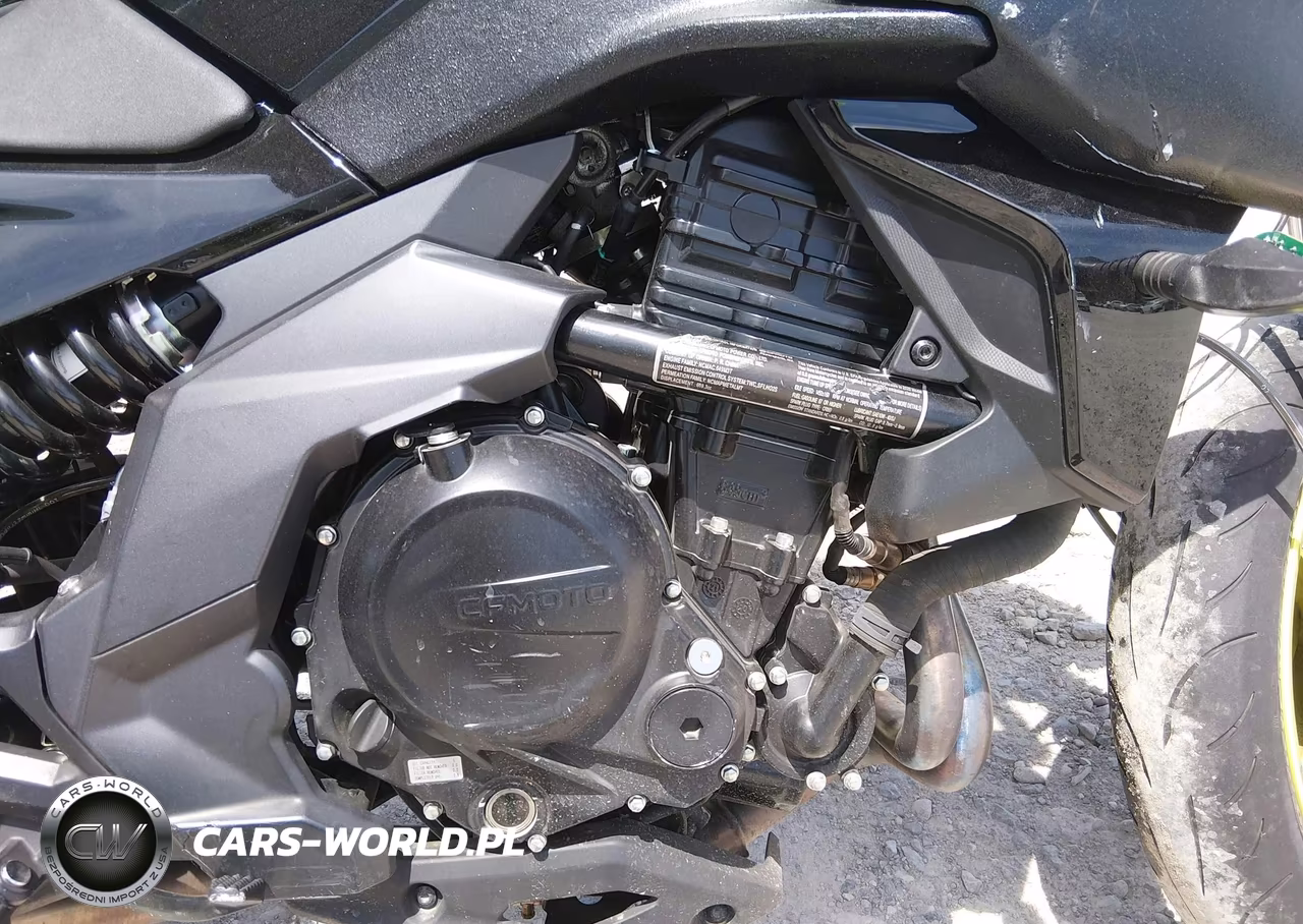 2022 Cf Moto 650Nk VIN:LCEPEVLB3N6000718 - 8