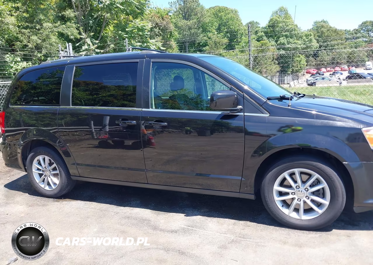 2020 Dodge Grand Caravan Sxt VIN:2C4RDGCG8LR153393 - 13