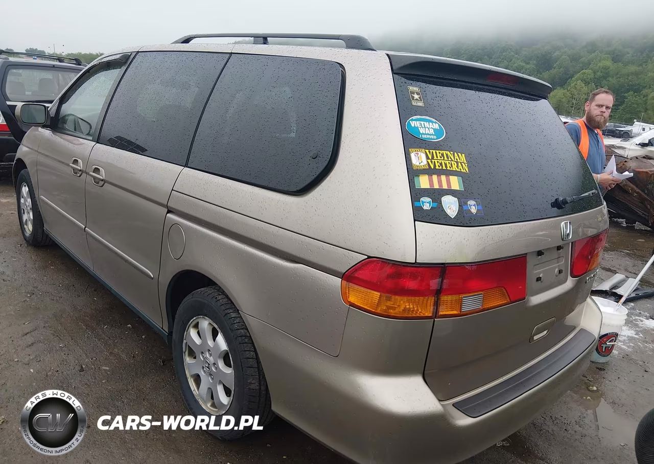 2004 Honda Odyssey Ex-L VIN:5FNRL18734B084201 - 3