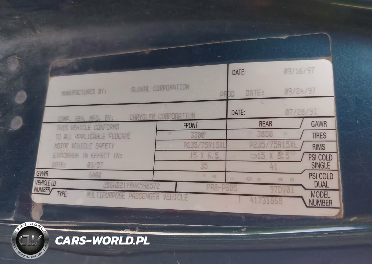 1997 Dodge Ram Van 2500 Commercial VIN:2B6HB21Y8VK598572 - 9
