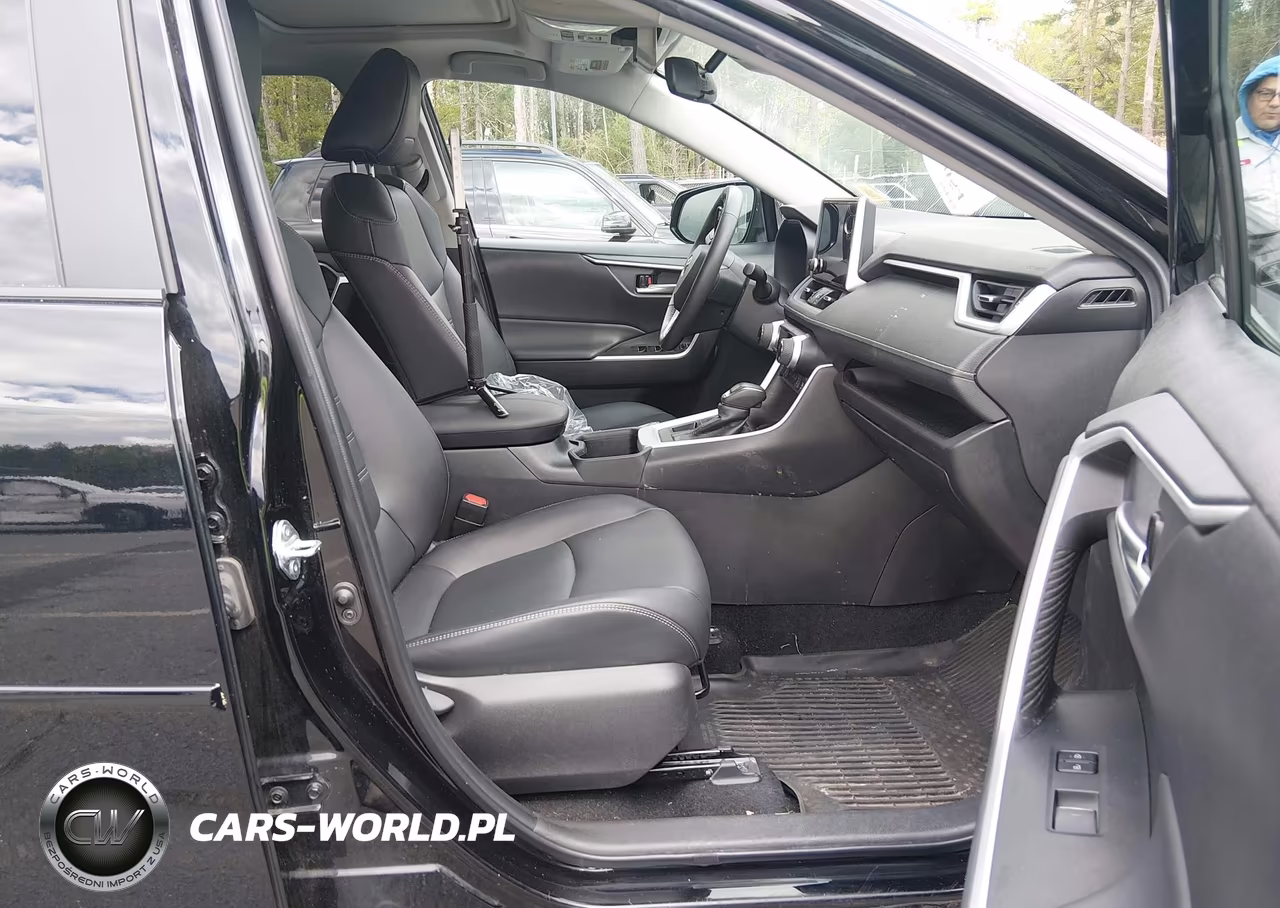 2024 Toyota Rav4 Xle Premium VIN:2T3A1RFV8RW428254 - 5