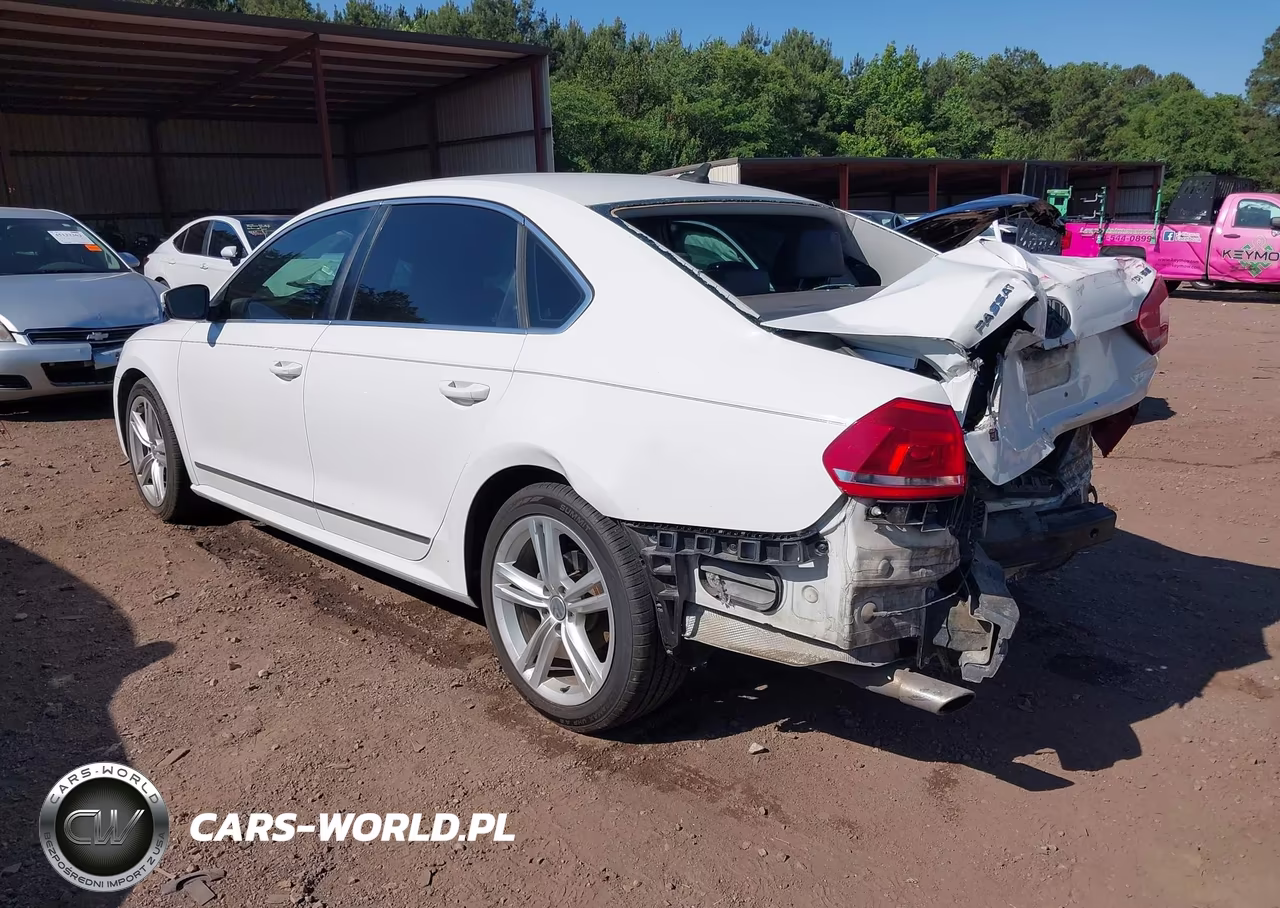 2015 Volkswagen Passat 2.0L Tdi Se VIN:1VWBV7A35FC034953 - 3