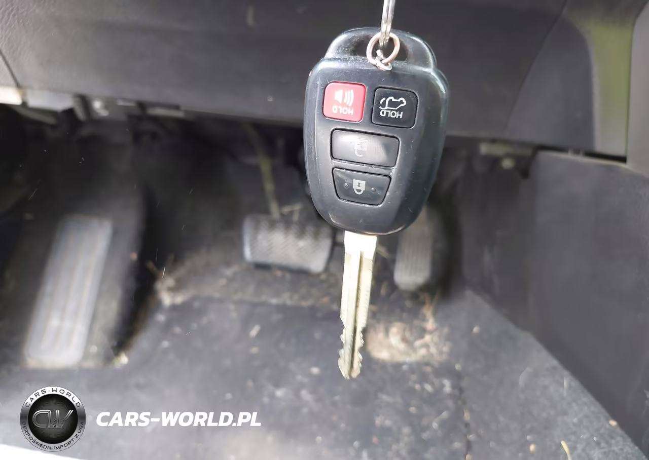 2017 Toyota Rav4 Xle VIN:2T3WFREVXHW351717 - 11