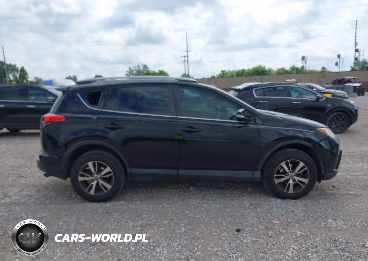 2017 Toyota Rav4 Xle VIN:2T3WFREVXHW351717 - 13