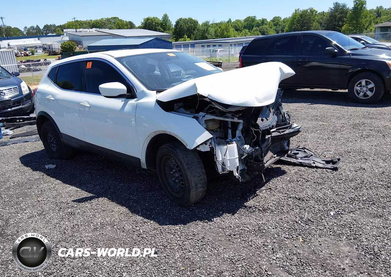 2019 Nissan Rogue Sport S – zdjęcie 1 z 17