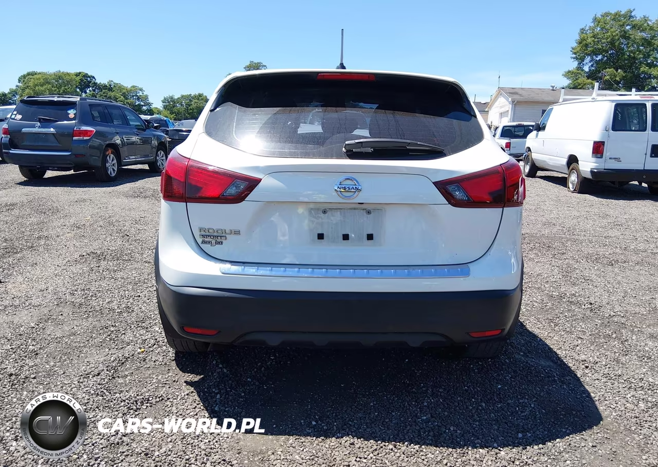 2019 Nissan Rogue Sport S VIN:JN1BJ1CP1KW243467 - 17