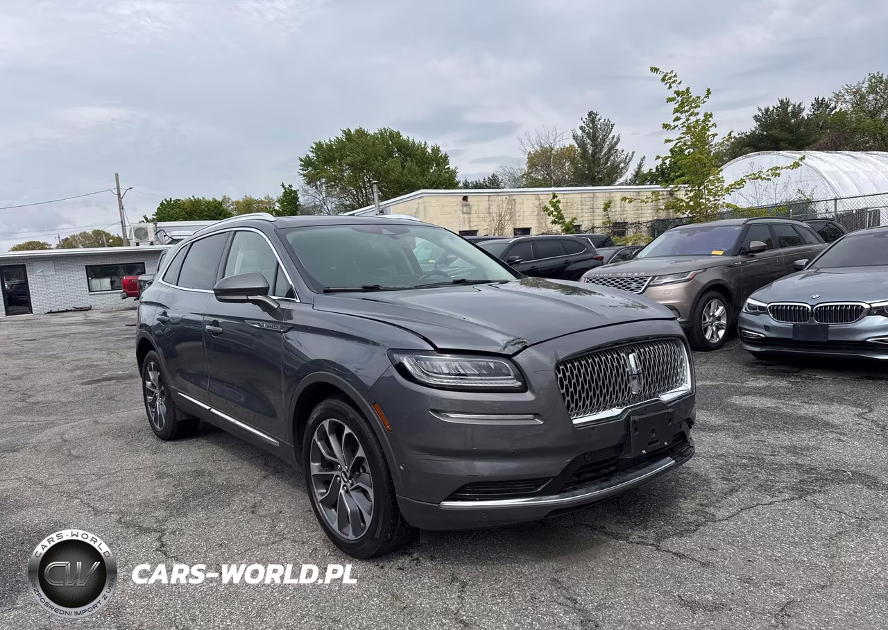 2022 Lincoln Nautilus Reserve – zdjęcie 1 z 10