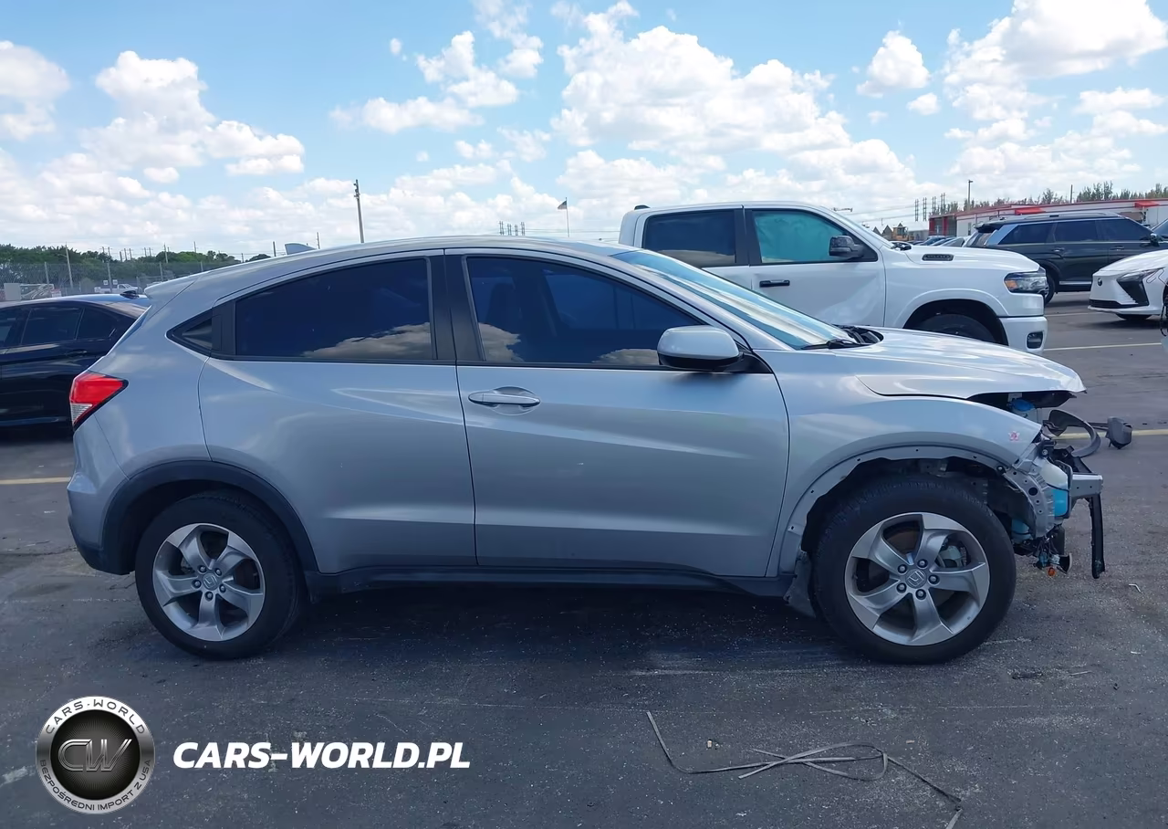 2021 Honda Hr-V 2Wd Lx VIN:3CZRU5H35MM729972 - 14