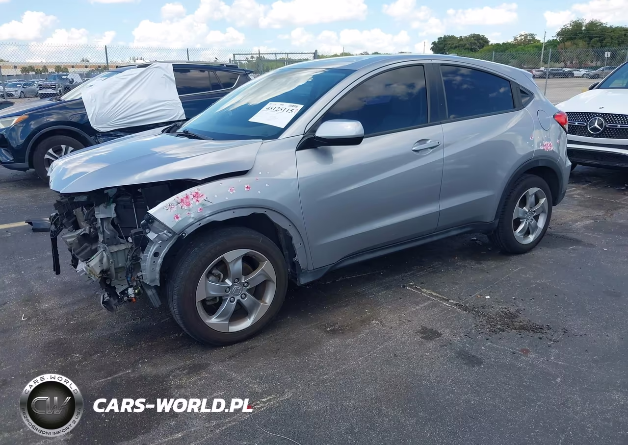 2021 Honda Hr-V 2Wd Lx VIN:3CZRU5H35MM729972 - 2