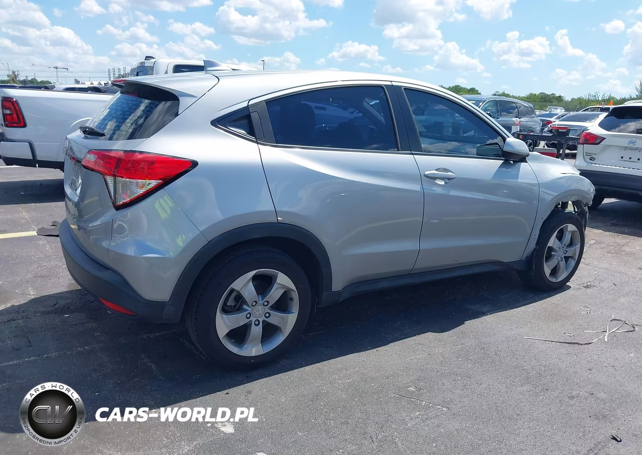 2021 Honda Hr-V 2Wd Lx VIN:3CZRU5H35MM729972 - 4