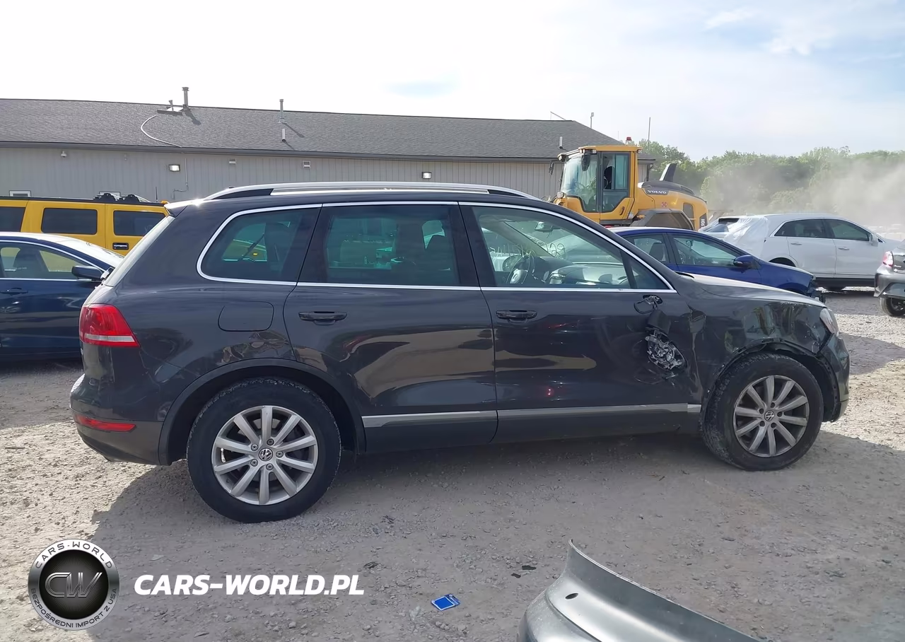 2012 Volkswagen Touareg Sport W-Nav VIN:WVGEF9BP1CD010502 - 13