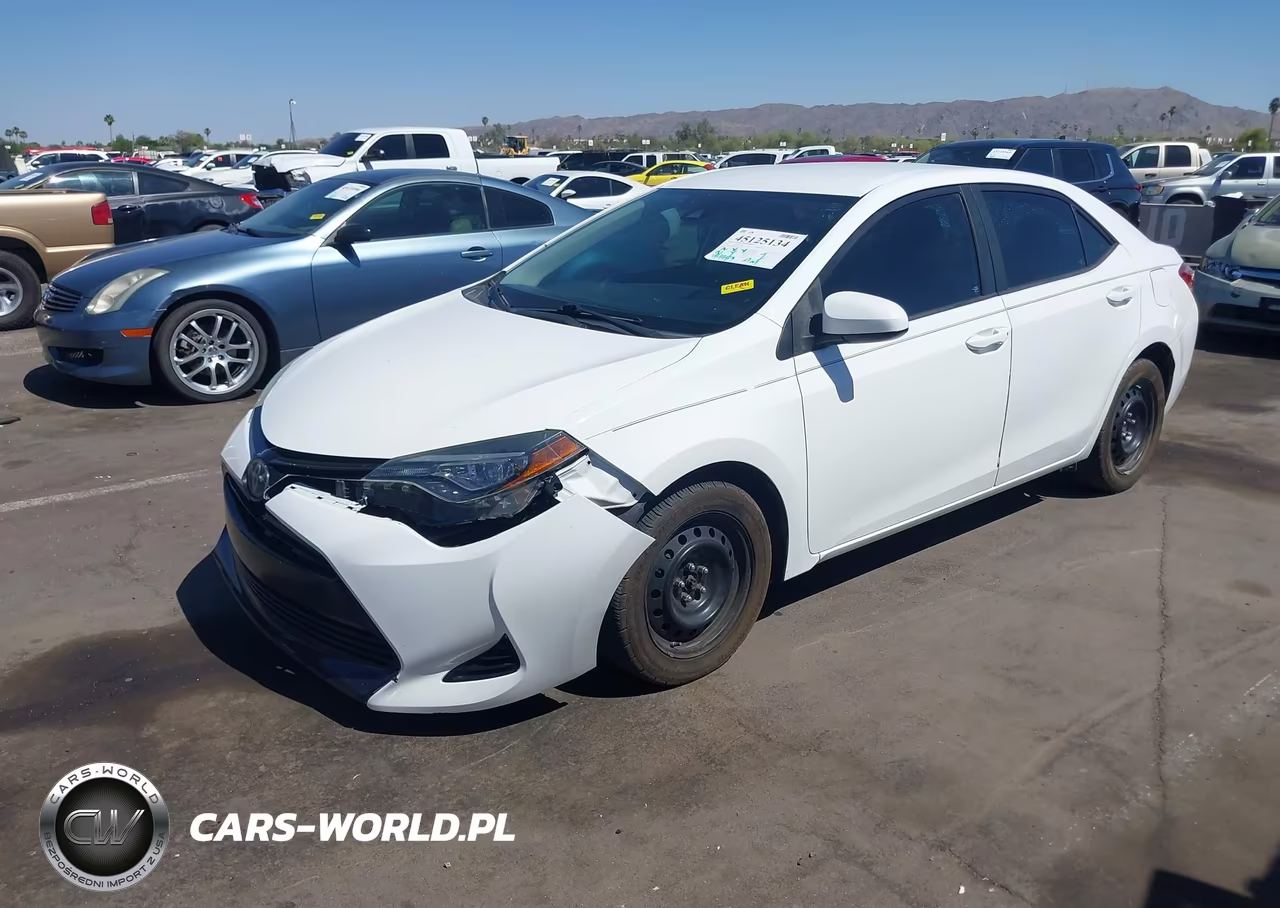 2017 Toyota Corolla Le VIN:5YFBURHE7HP725484 - 2