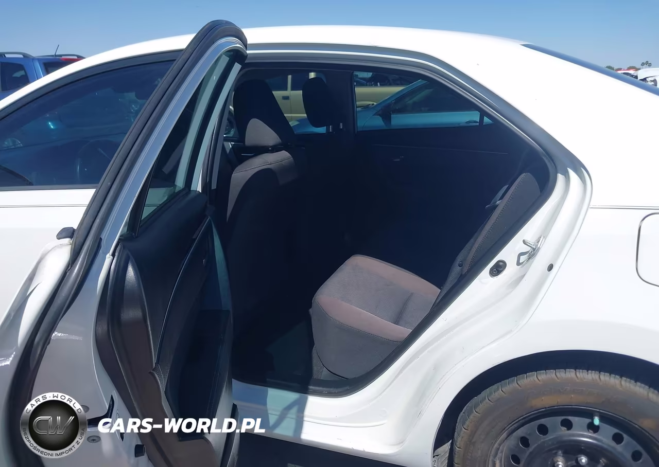 2017 Toyota Corolla Le VIN:5YFBURHE7HP725484 - 8