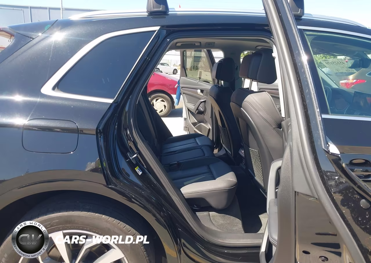 2023 Audi Q5 Premium Plus 45 Tfsi S Line Quattro VIN:WA1EAAFY7P2105147 - 8