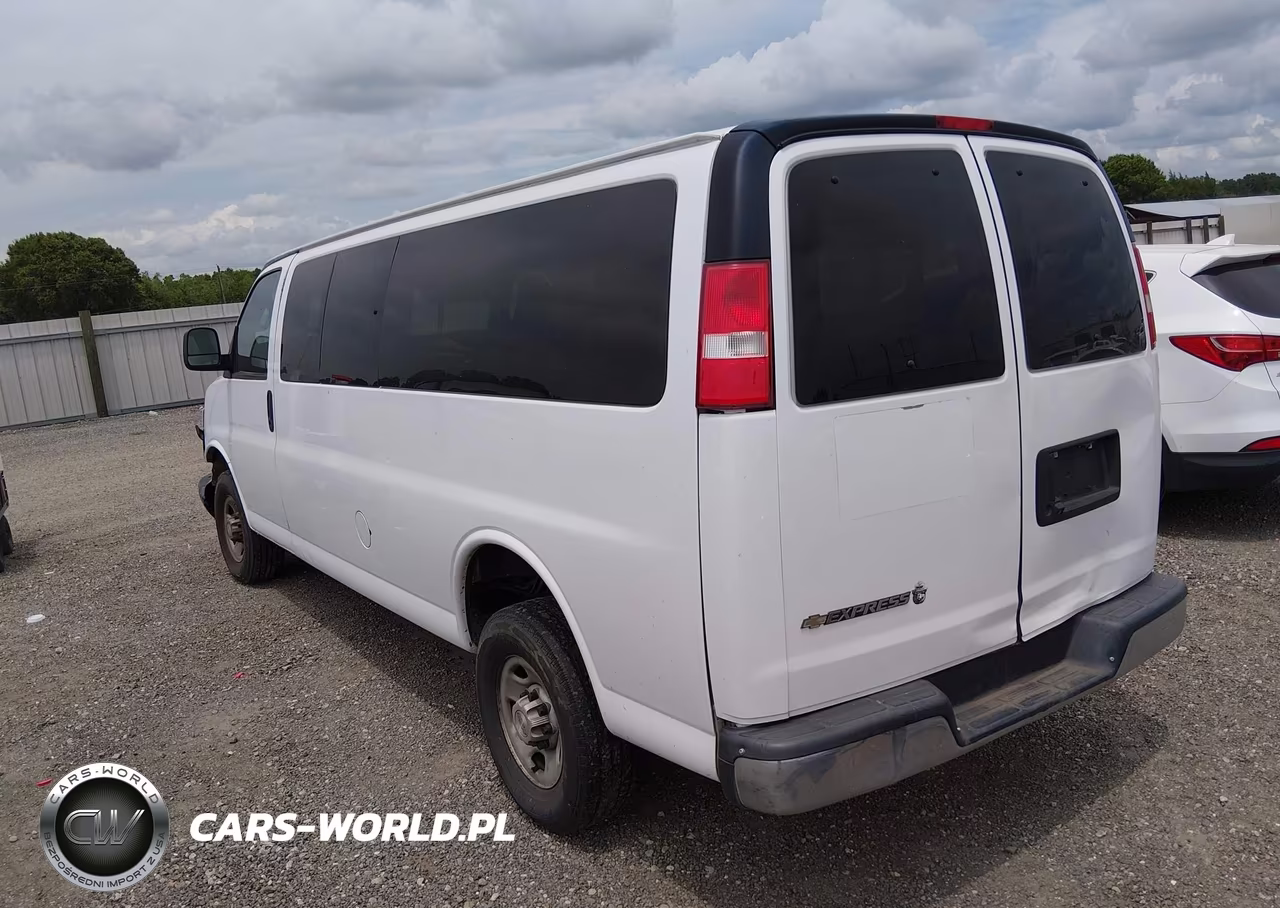 2022 Chevrolet Express Passenger Rwd 3500 Extended Wheelbase Ls VIN:1GAZGNFP2N1267901 - 3