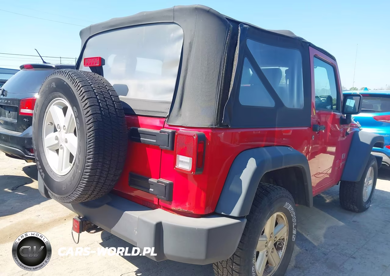 2008 Jeep Wrangler X VIN:1J4FA24138L523300 - 4