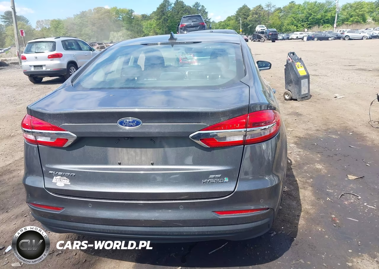 2019 Ford Fusion Hybrid Se VIN:3FA6P0LUXKR191942 - 16