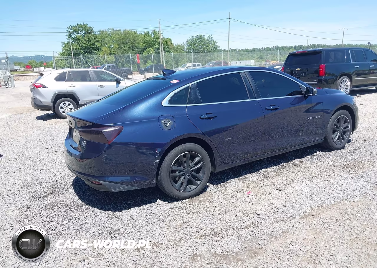 2016 Chevrolet Malibu 1Lt VIN:1G1ZE5ST4GF359686 - 4