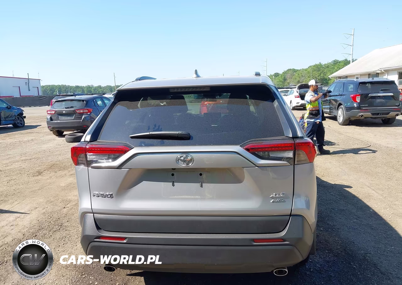 2025 Toyota Rav4 Xle Premium VIN:2T3A1RFV4SW607347 - 16