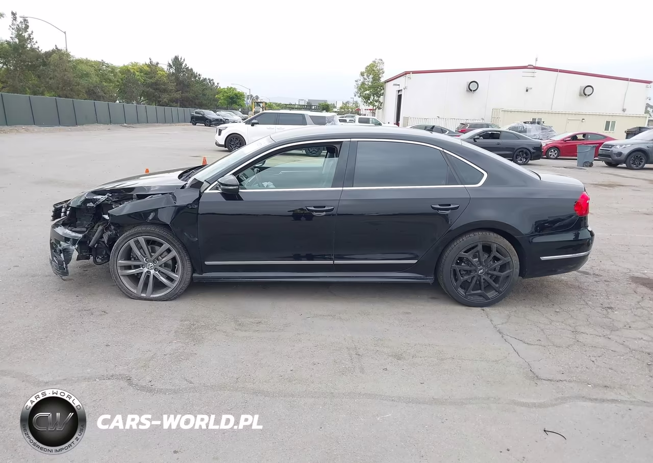 2016 Volkswagen Passat 1.8T R-Line VIN:1VWAT7A30GC061299 - 15
