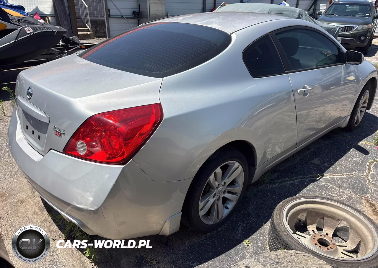 2011 Nissan Altima 2.5 S VIN:1N4AL2EP4BC163982 - 4