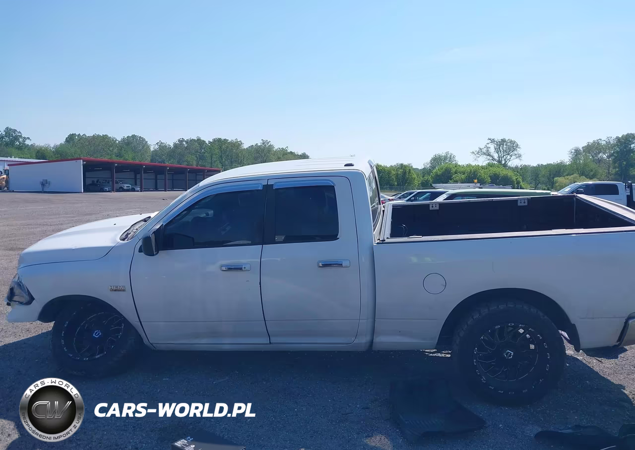 2016 Ram 1500 Slt VIN:1C6RR6GT5GS143855 - 14