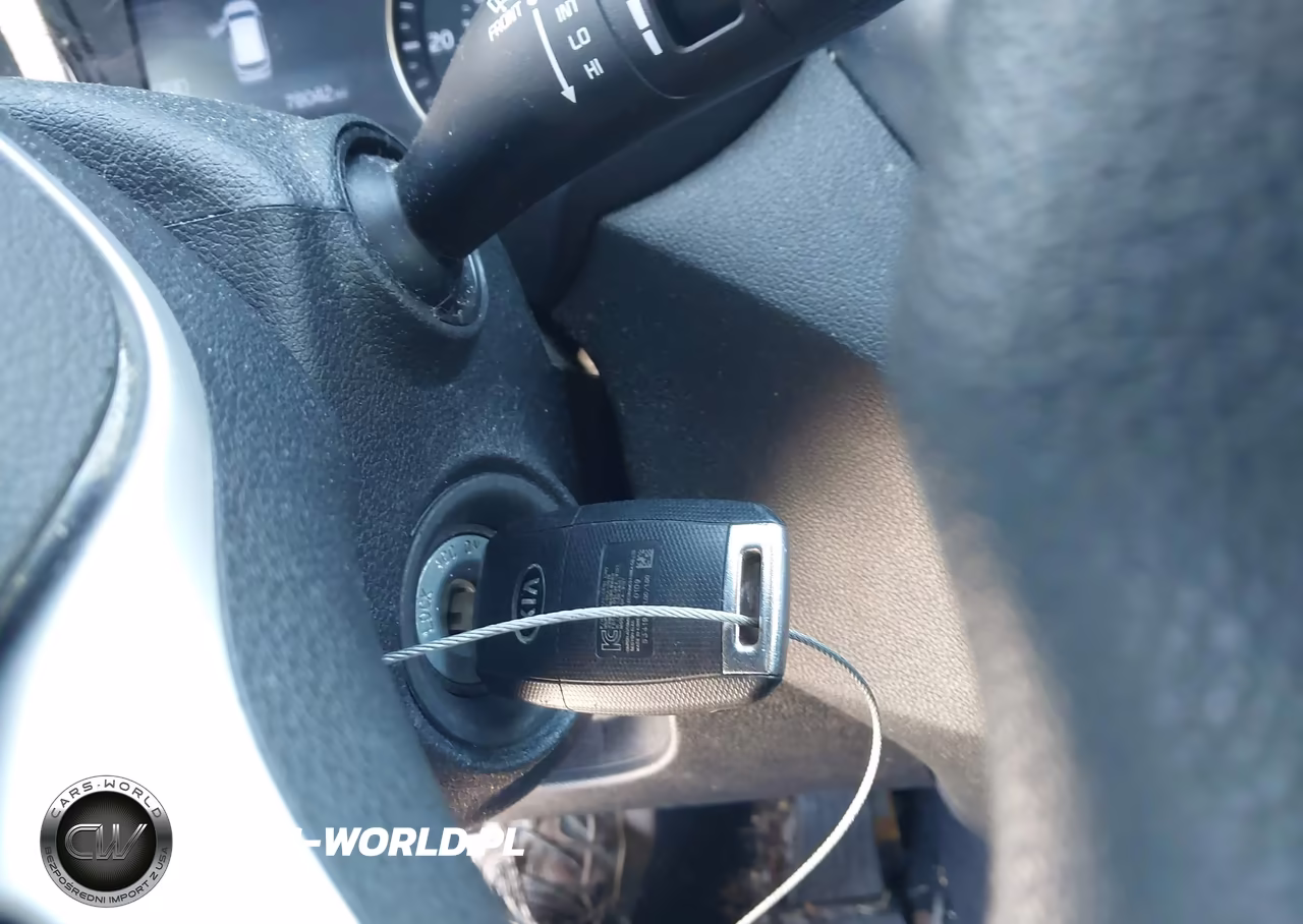 2020 Kia Sorento 2.4L L VIN:5XYPG4A35LG646546 - 11