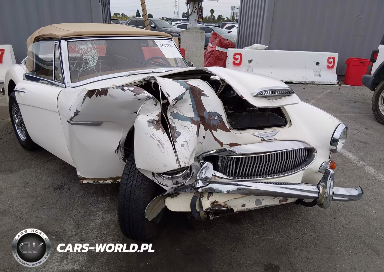 1967 Austin Healey Roadster VIN:HBJ8L38383 - 6