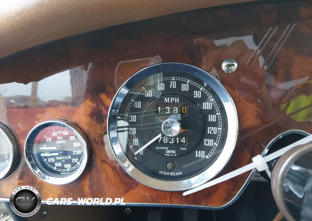 1967 Austin Healey Roadster VIN:HBJ8L38383 - 7