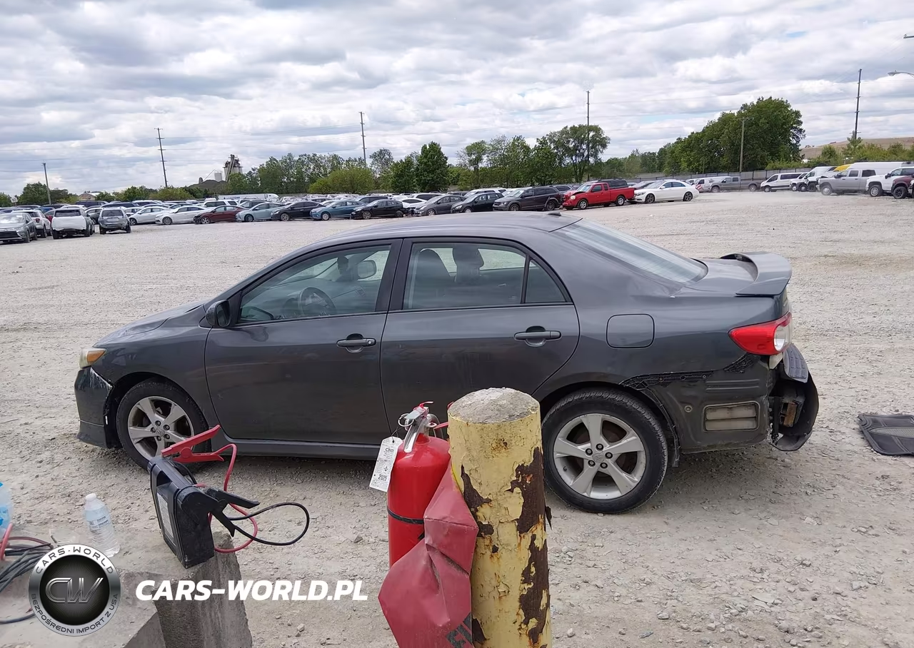 2011 Toyota Corolla S VIN:2T1BU4EE4BC602921 - 14