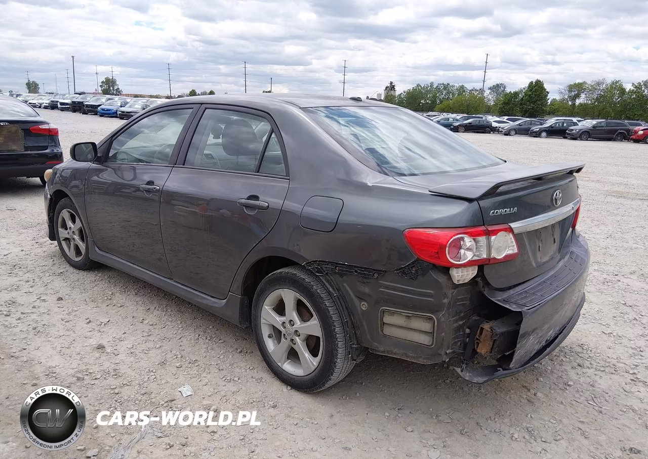 2011 Toyota Corolla S VIN:2T1BU4EE4BC602921 - 3