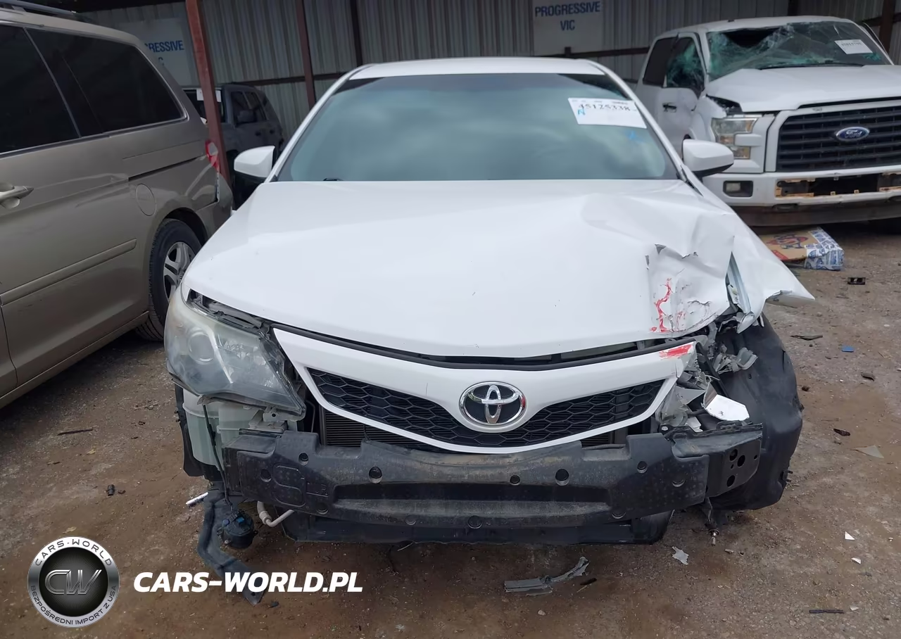 2014 Toyota Camry Se VIN:4T1BF1FK1EU834912 - 13