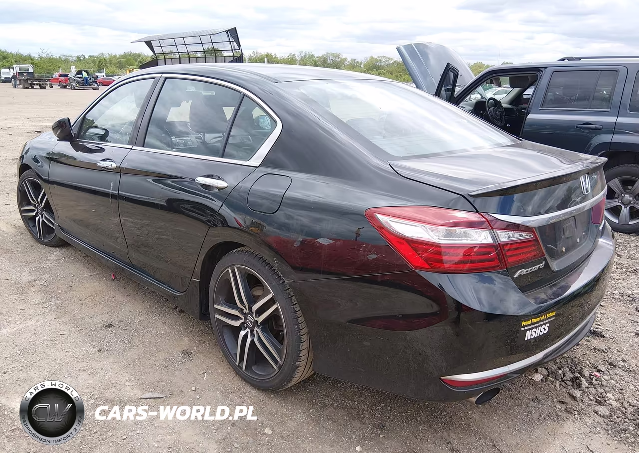 2016 Honda Accord Sport VIN:1HGCR2F58GA074418 - 3