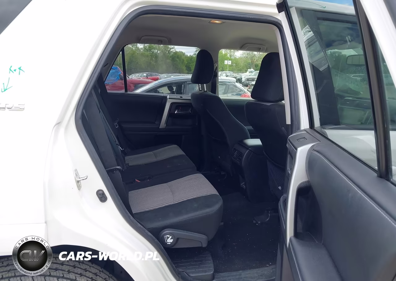 2023 Toyota 4Runner Sr5 VIN:JTEEU5JR2P5281702 - 8