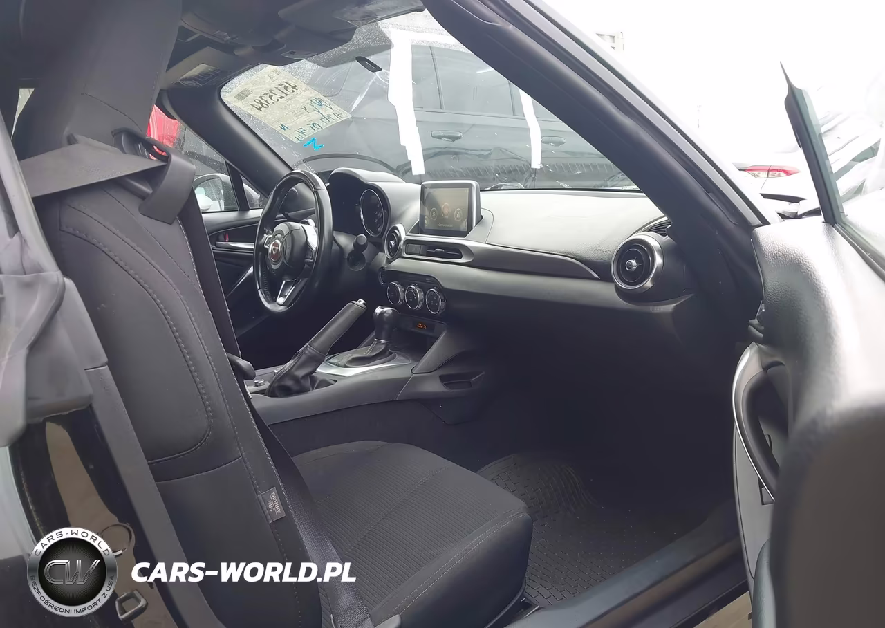 2017 Fiat 124 Spider Classica VIN:JC1NFAEK4H0104309 - 5